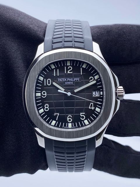 Patek Philippe Aquanaut 5167A-001 Image 2